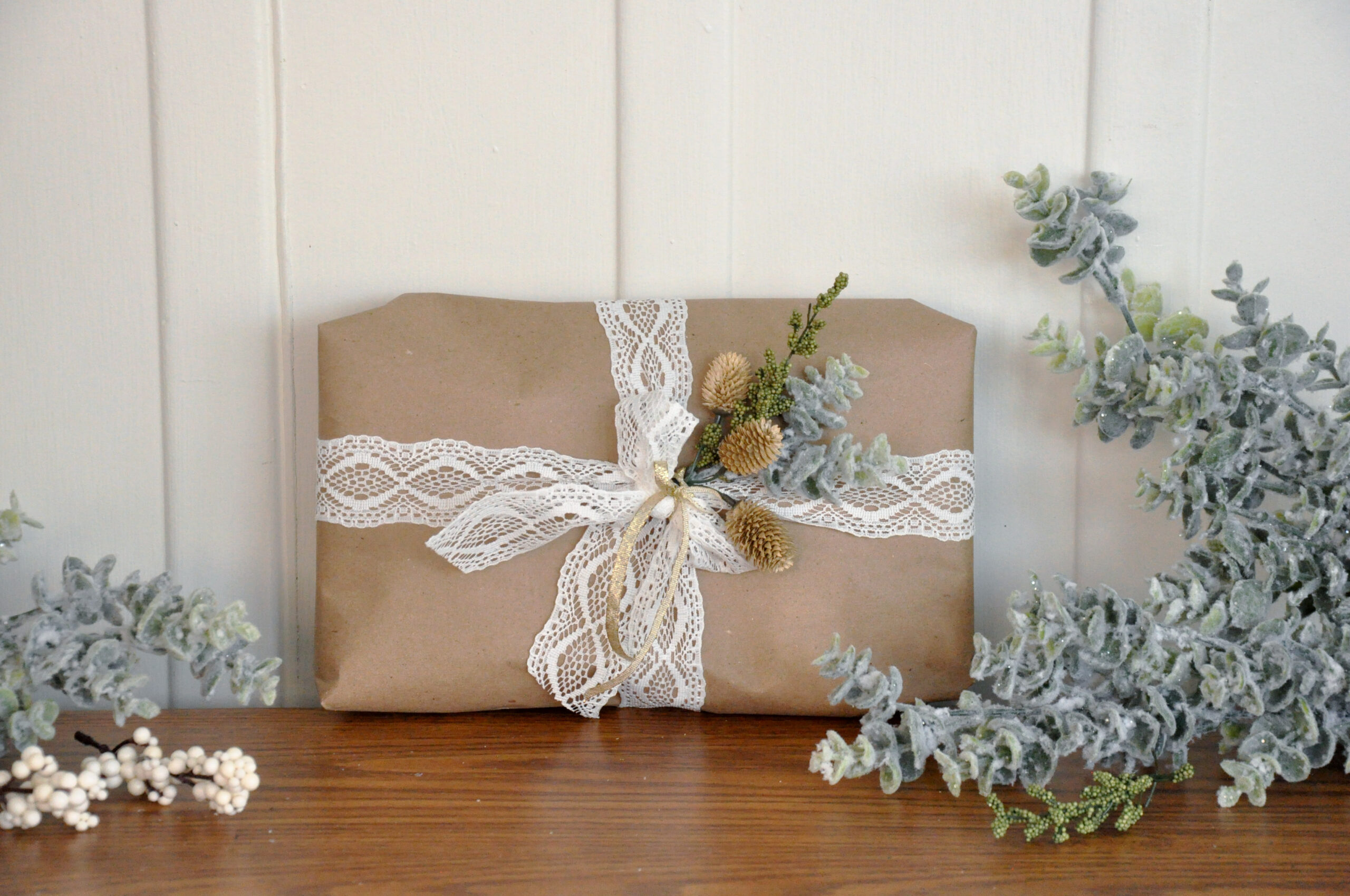 Gift Wrapping Ideas Creative Box | DIY Circular Gift Wrapping Tutorial |  Easy Gift Packing Ideas Box - YouTube